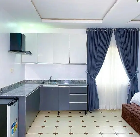 سوییت, D & D Apartments