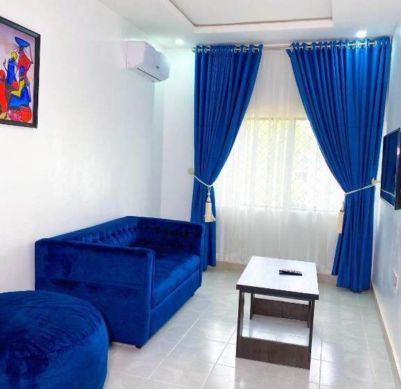 سوییت, D & D Apartments