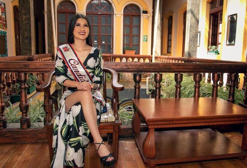 חדר סטנדרט לשלושה, Nuestra Casa Riobamba