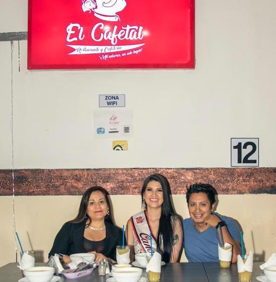 חדר סטנדרט לשלושה, Nuestra Casa Riobamba