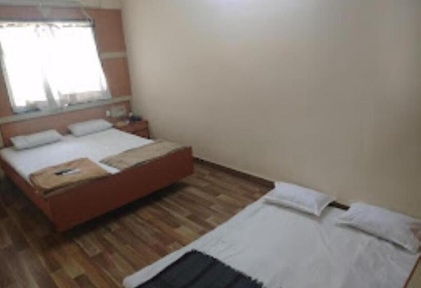 Номер Deluxe Кровать Кинг, Sangram Palace Shirur