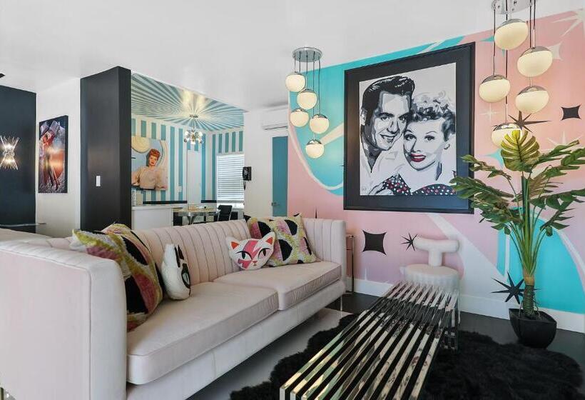带大床的复式套间, The Ricardo Suite A Salute To Hollywood S Favorite Lucy