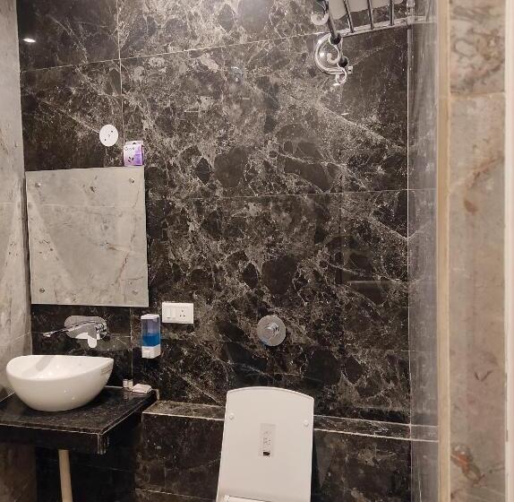 اتاق استاندارد, Sharda Dinings Gorakhpur