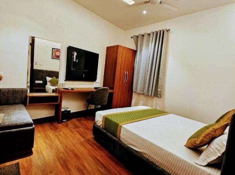 اتاق استاندارد, Sharda Dinings Gorakhpur