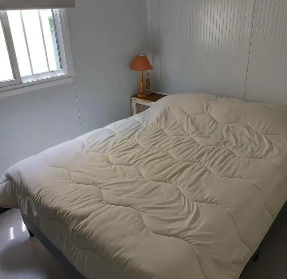 Perhehuone, Casita De Piedra 12 Y 13