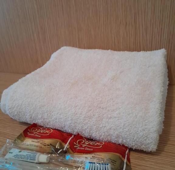 استودیو استاندارد با بالکن, Day Use Inn At Serpong Green View Apartment Bsd