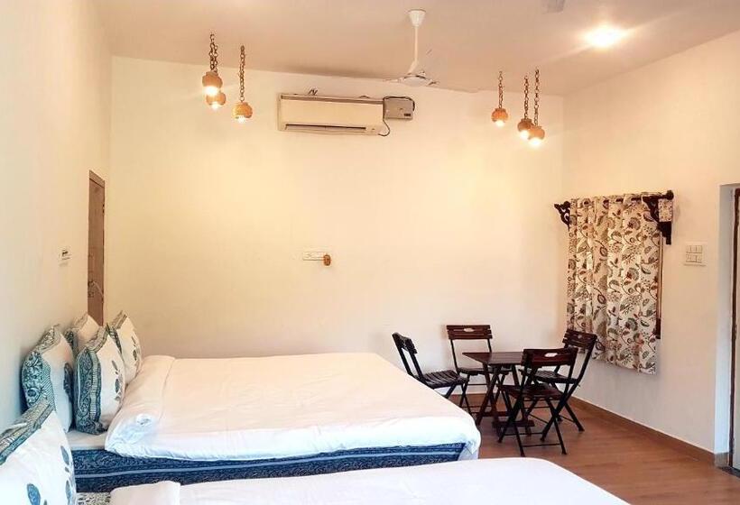 Quarto Familiar, Jawai Legacy Shambhala