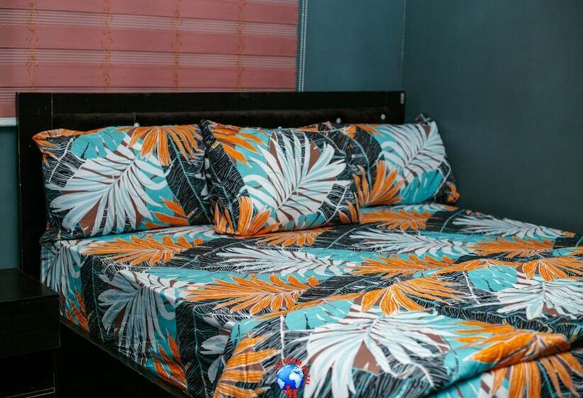 اتاق لوکس, Jevenom