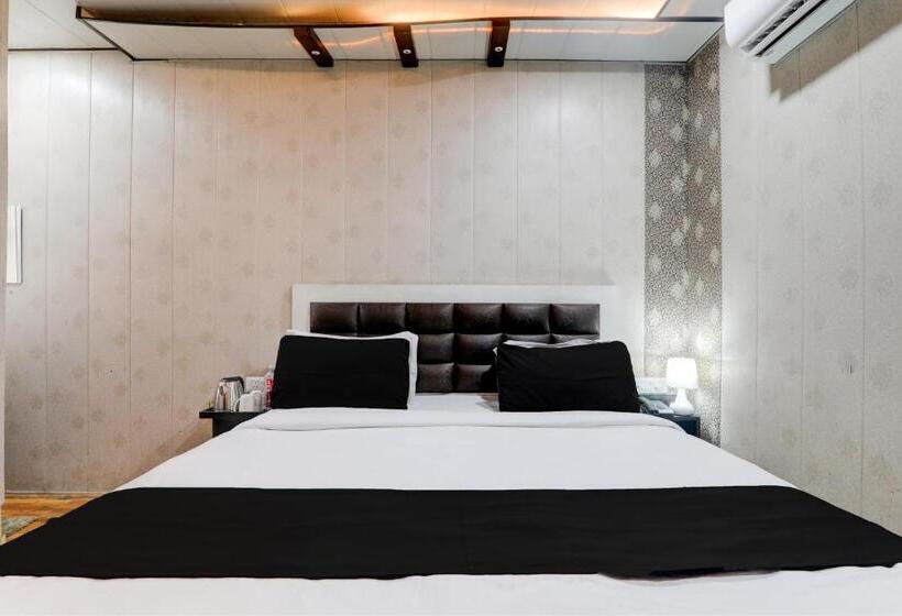 غرفة كلاسيكية ثلاثية, Ss Palace Inn