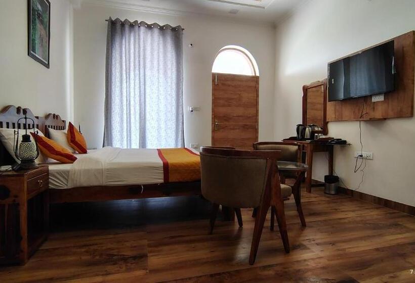 Номер Superior, Ranthambhore Jalsa