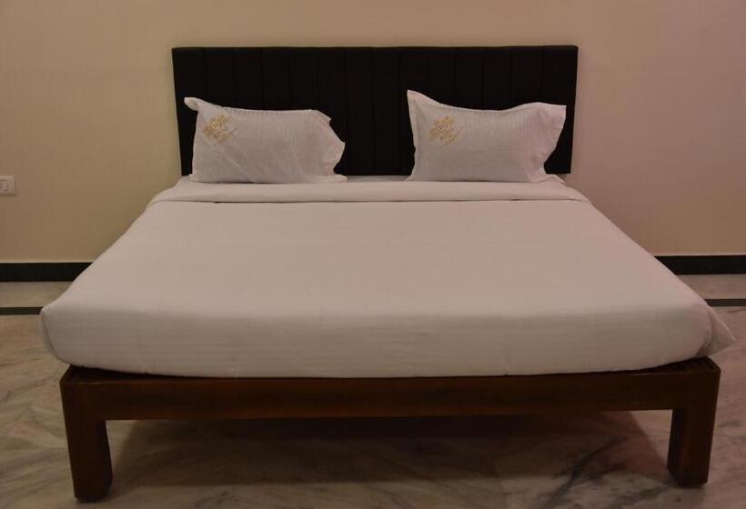 סוויטה אקזקיוטיב, O Rj Royal Inn