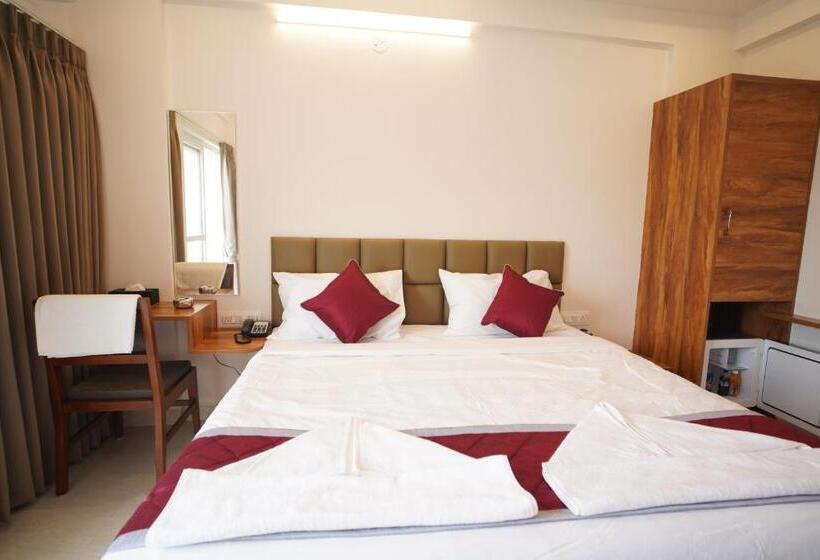 디럭스 룸 킹사이즈 침대, The Auberge Boutique Hotel Manyata Tech Park