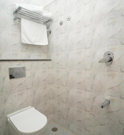 Suíte Executivo, The Auberge Boutique Hotel   Manyata Tech Park