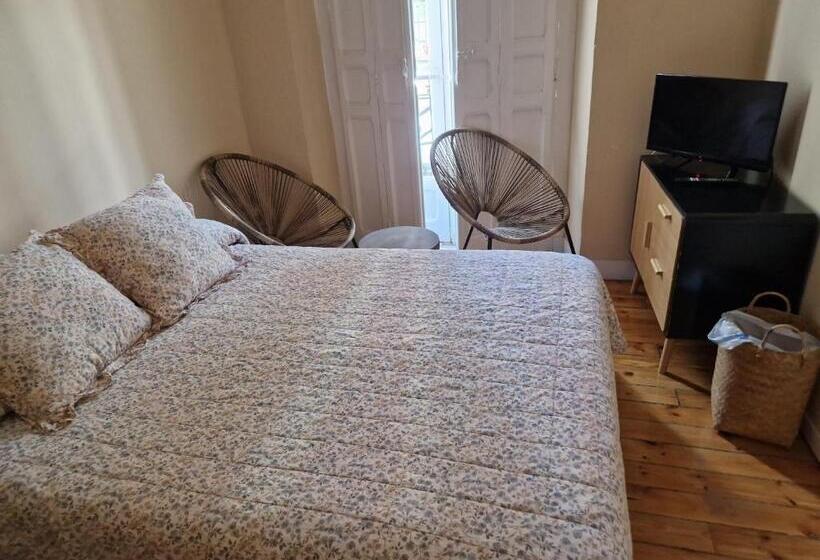 غرفة قياسية مزوَّدة بشُرفة, Good Morning...princesa