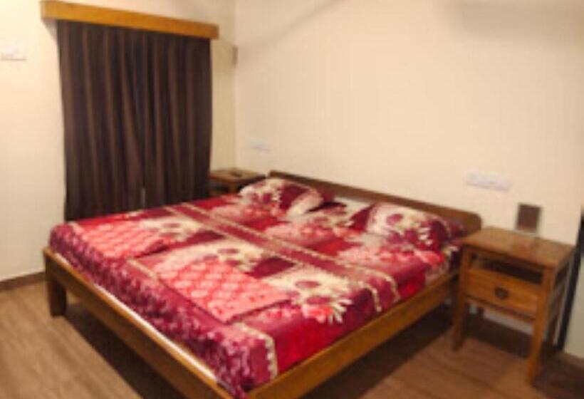 חדר סטנדרט, Tarangan Resort Chiplun