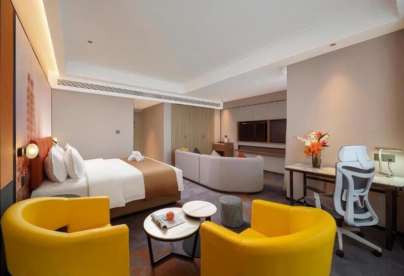 Номер Deluxe Кровать Кинг, Arthur International Hotel   Provincial Science And Technology Museum Xianghu Branch
