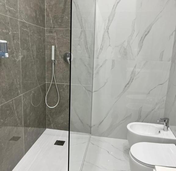 اتاق سوپریور چهار تخته, B&b Kemare Suites