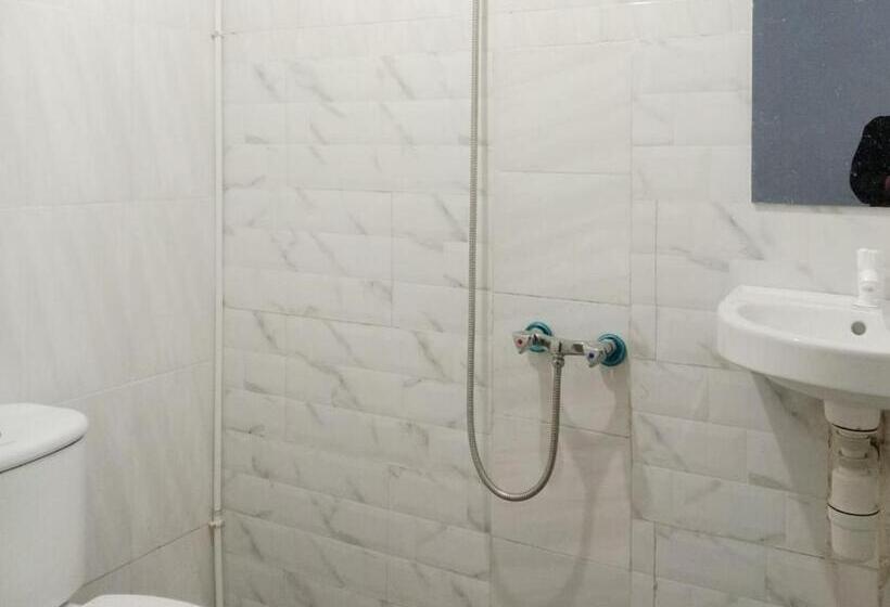 ファミリールーム, 889 Syariah Redpartner Banda Aceh