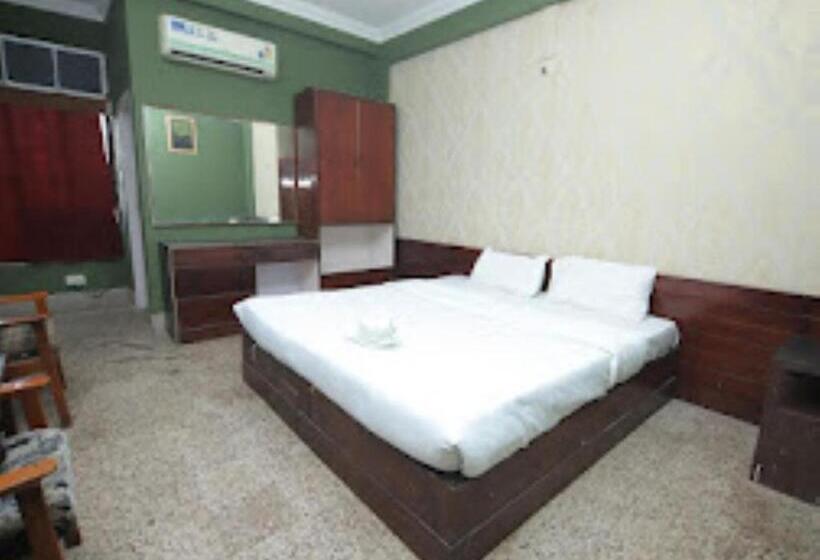 带大床的标准间, East Inn Dimapur