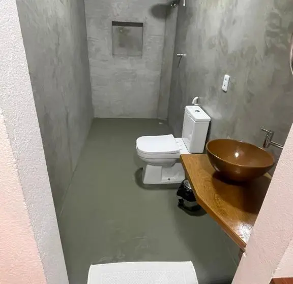 Suite Kingsize Bett, Kanto Do Chico