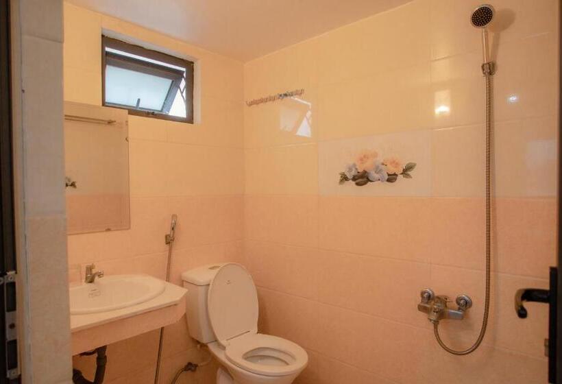 اتاق استاندارد چهار تخته, Khánh Gia