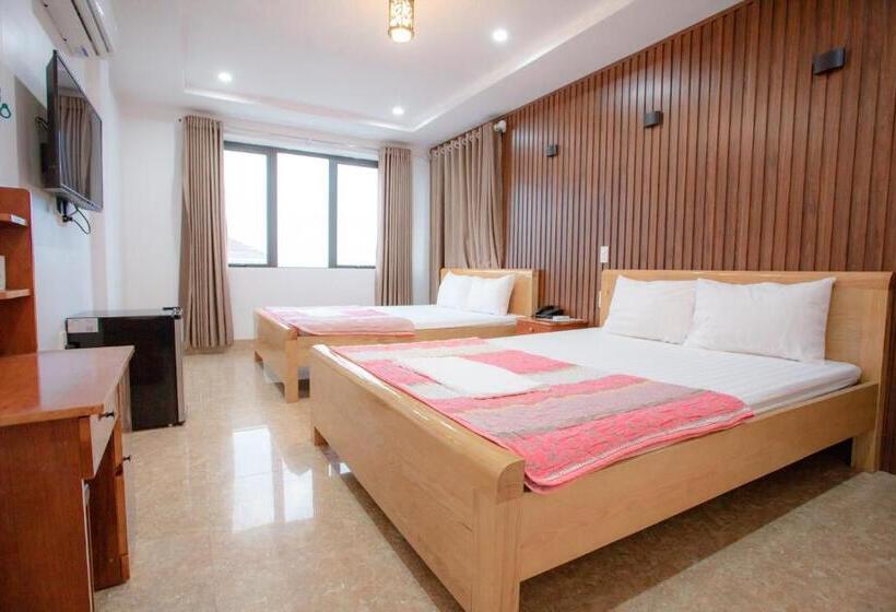 اتاق استاندارد چهار تخته, Khánh Gia