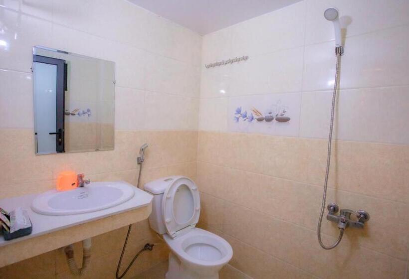 اتاق استاندارد, Khánh Gia