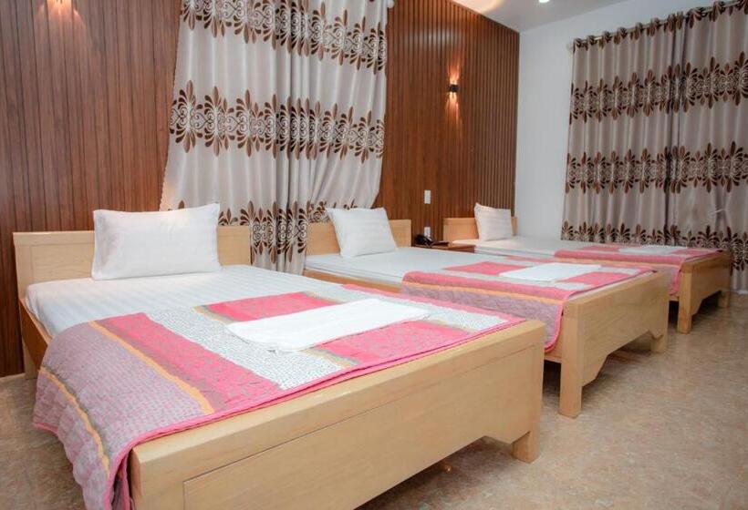 اتاق استاندارد سه نفره, Khánh Gia