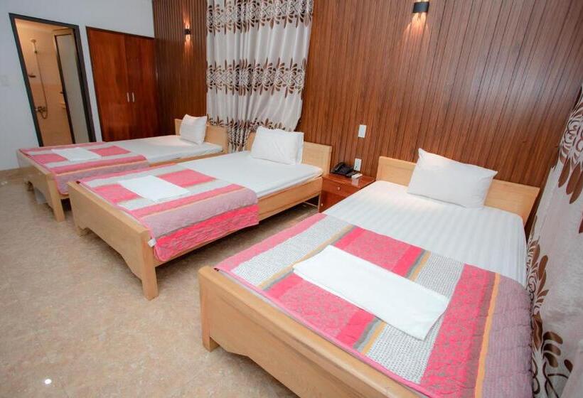 اتاق استاندارد سه نفره, Khánh Gia