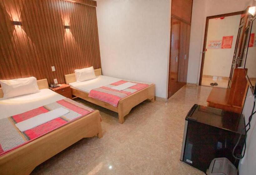 اتاق استاندارد, Khánh Gia