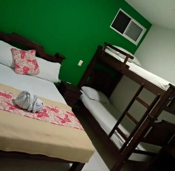 Chambre Quadruple Standard, La Isla