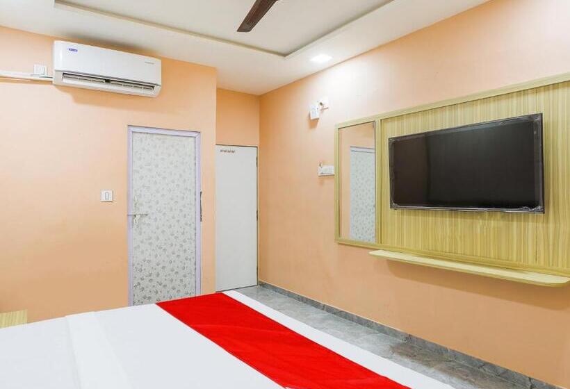 三人经典房间, Oyo Hotel Grace