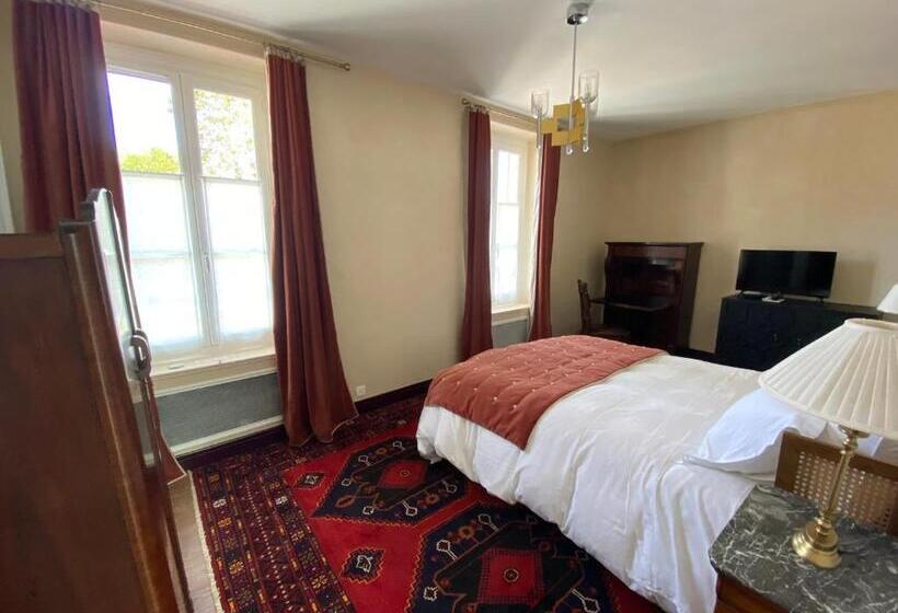 キングサイズベッドのスタンダードルーム, La Thebauderie