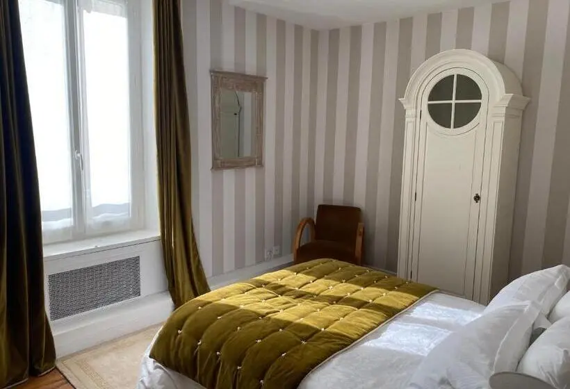 Standard-huone, La Thebauderie