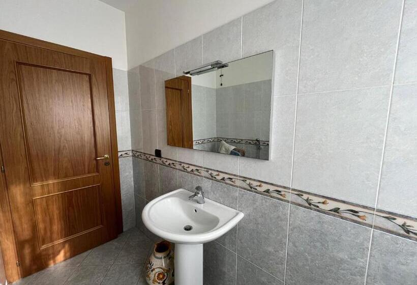 اتاق استاندارد یک نفره, Tempio Del Sole