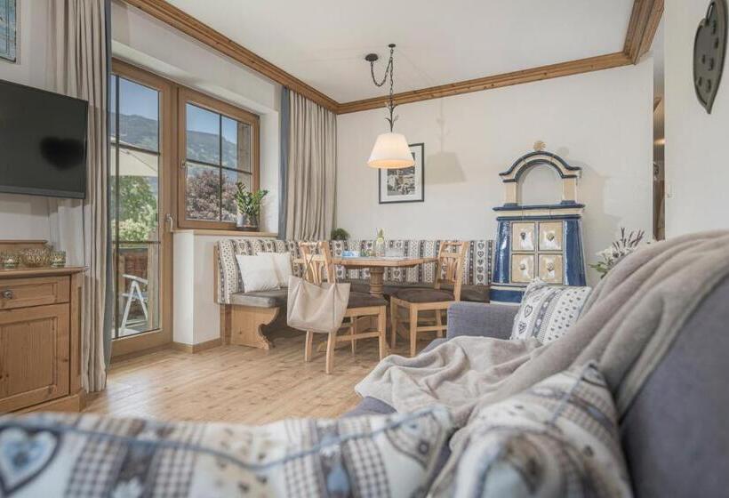 2 Bedrooms Apartment Lake View, Aparthotel Stacherhof