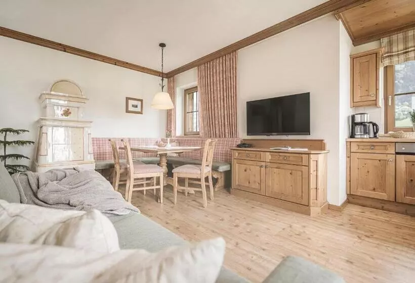 3ベッドルームのスーペリアアパートメント, Aparthotel Stacherhof