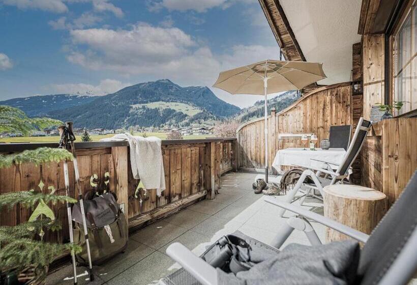 דירת סופריור  חדרי שינה, Aparthotel Stacherhof