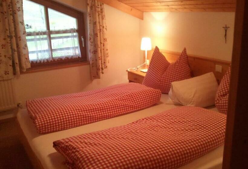 شقة غرفة واحدة, Biobauernhof Windbachgut