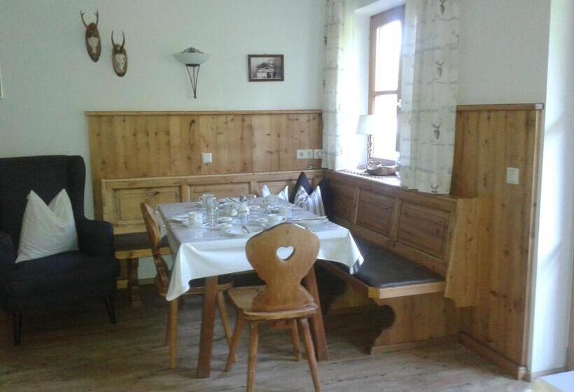 غرفة قياسية رباعية, Biobauernhof Windbachgut