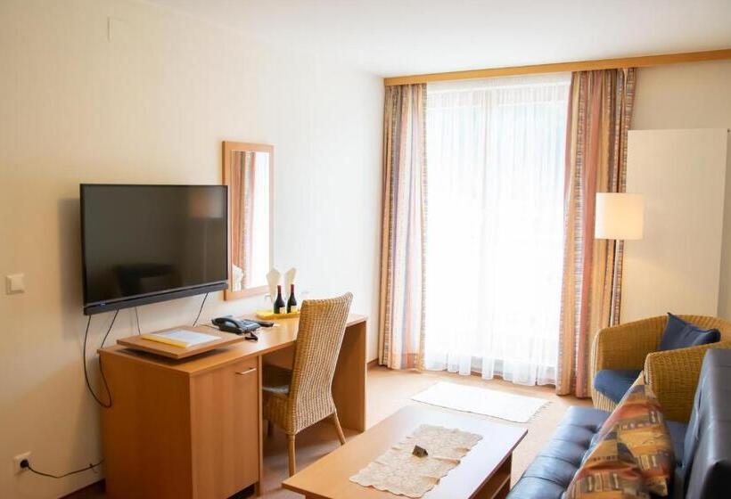 דירת חדר, Burgstallerhof