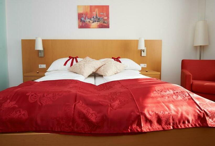 Номер Стандарт Индивидуальный, City Hotel Mödling