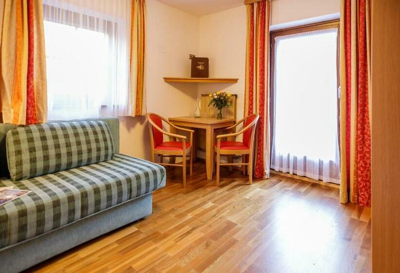 Семейный Номер, Feriendorf Ponyhof