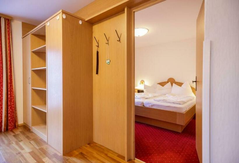 Семейный Номер, Feriendorf Ponyhof