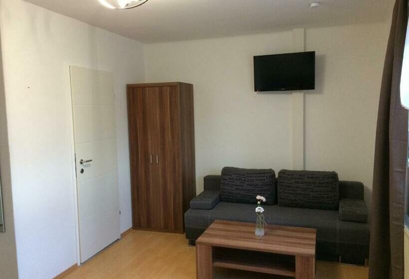 חדר סטנדרט, Gasthaus & Hotel Backhendlstation