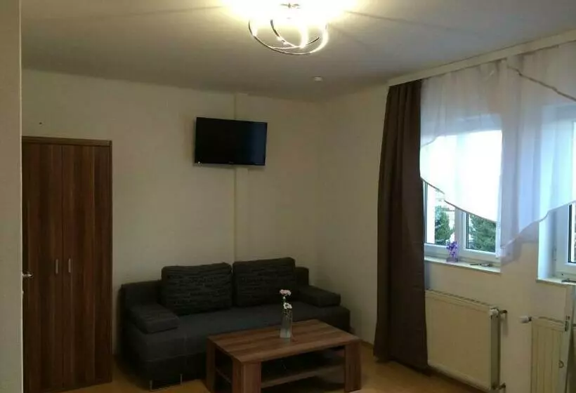 Standard-huone, Gasthaus & Hotel Backhendlstation