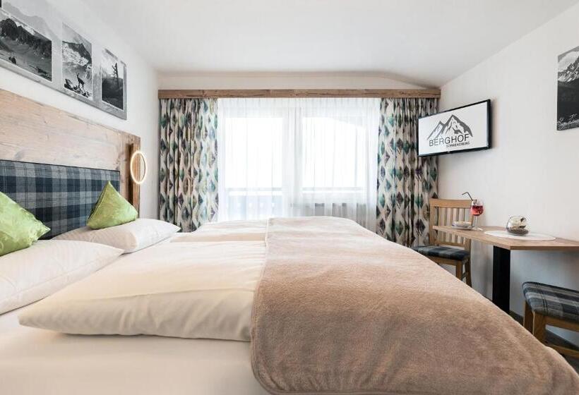 スタンダードルーム, Gasthof Pension Berghof