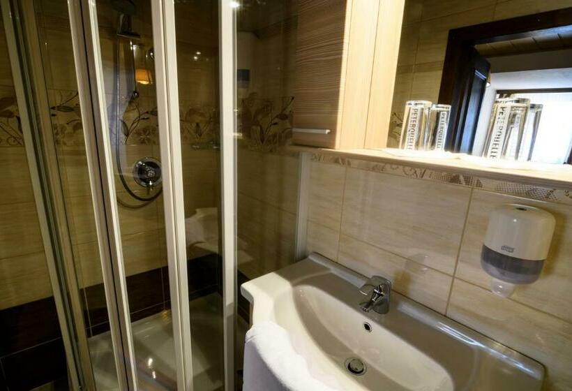 اتاق استاندارد یک نفره, Gasthof Zum Jägerwirt