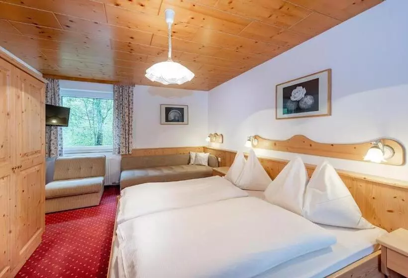 Huoneisto 1 Makuuhuone, Gästehaus Herrmann