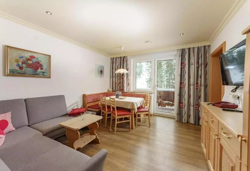 Huoneisto 1 Makuuhuone, Gästehaus Herrmann